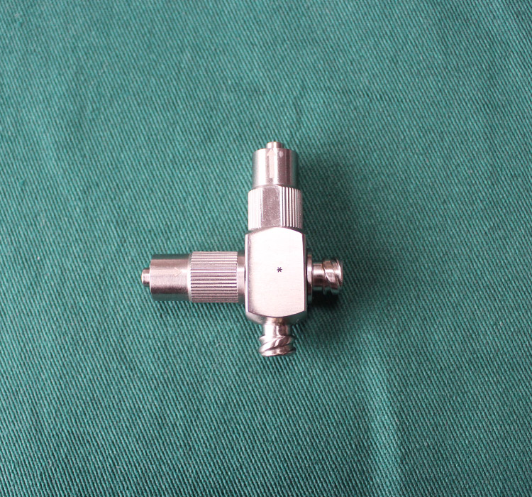 Four-Way One-Way Valve