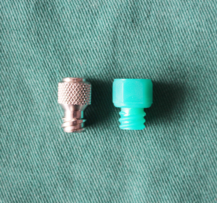 2.jpgSyringe Luer Lock Cap & Luer Lock Cap  & Syringe Cap